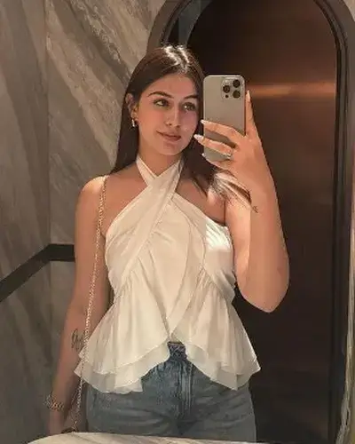 Escorts In Sagri